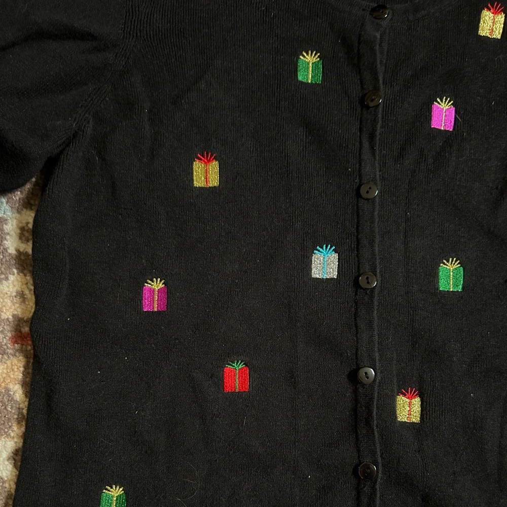 Christmas Sweater - Picture 2 of 3